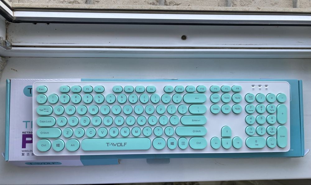 Klaviatura va Mishka