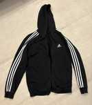 Addidas горнище размер M