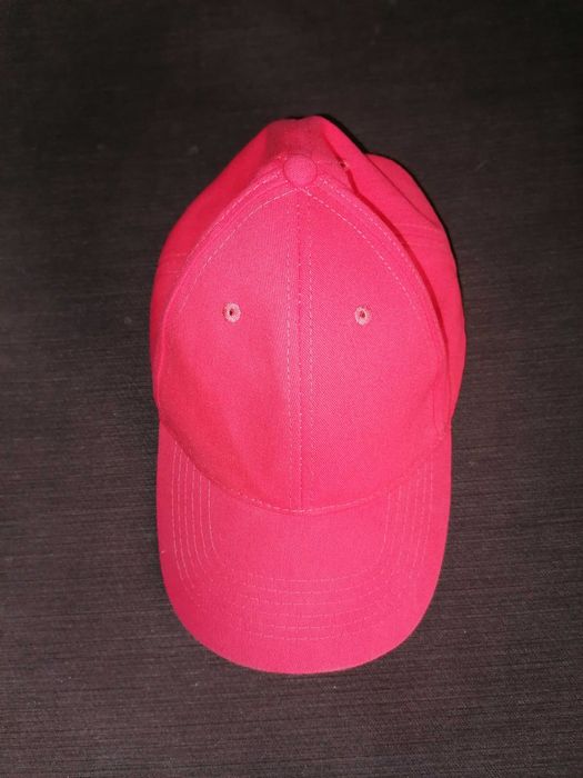 Новa шапкa и слънчеви очила, унисекс - Lacoste