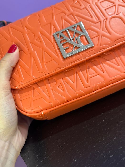 Armani Exchange дамска чанта
