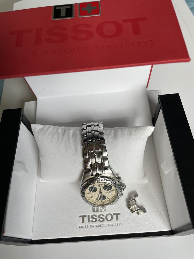 Часовник Tissot