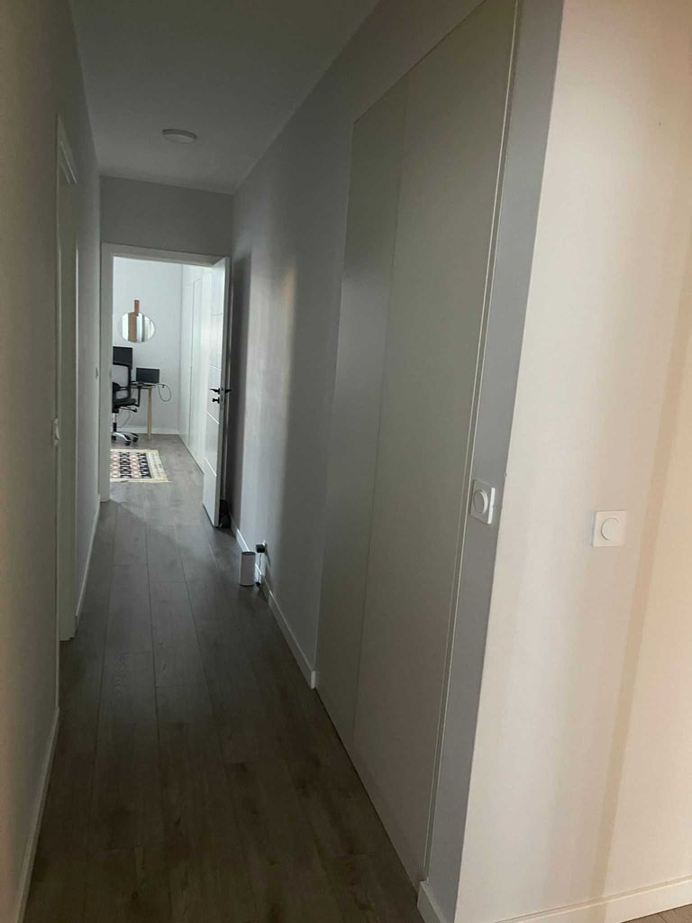 Дава се под наем Къща в София, Зона Б-18 - 190 кв.м за 1800 € - Снимка #3