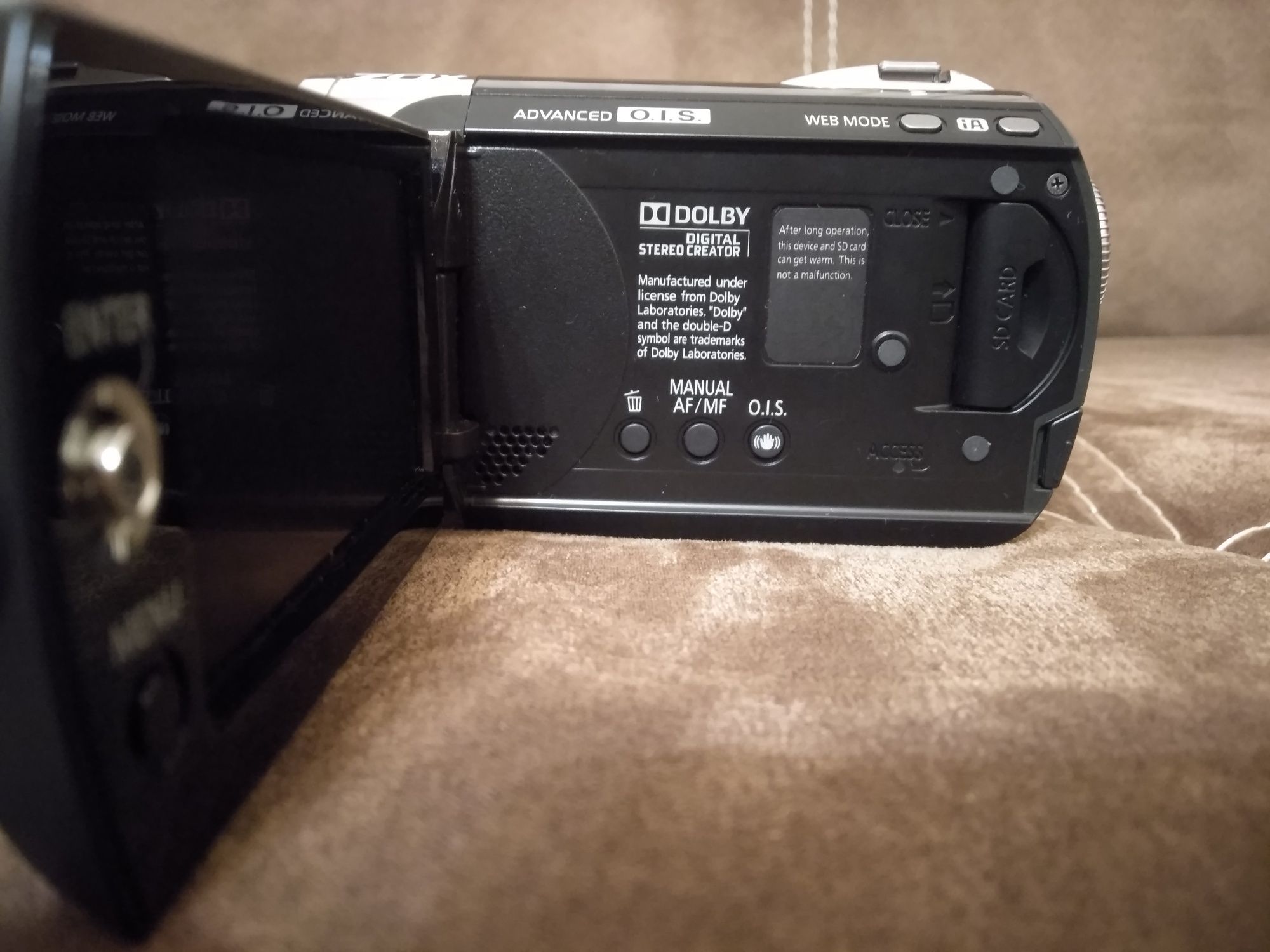 Видеокамера Panasonic SDR S26 + чанта