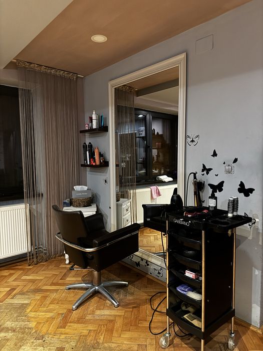 Afacere la cheie, Titu Perția Fagaras