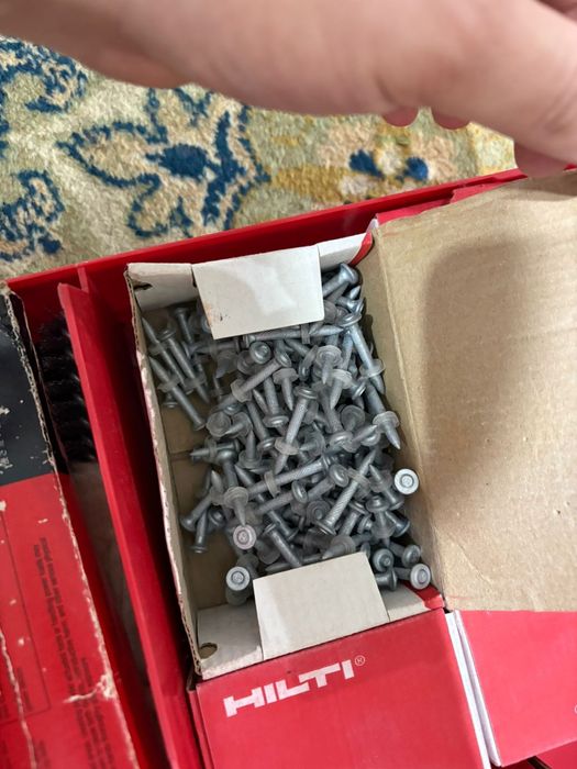 Продам пистолет пороховой для дюбель гвоздей