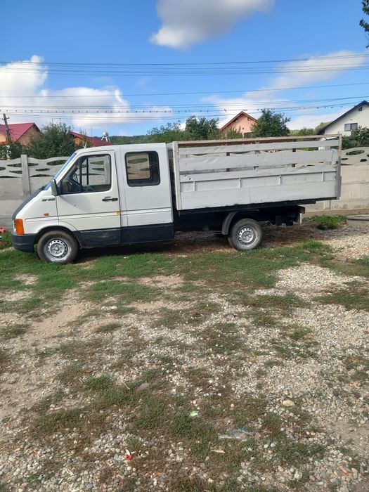 De vânzare elteu 2002