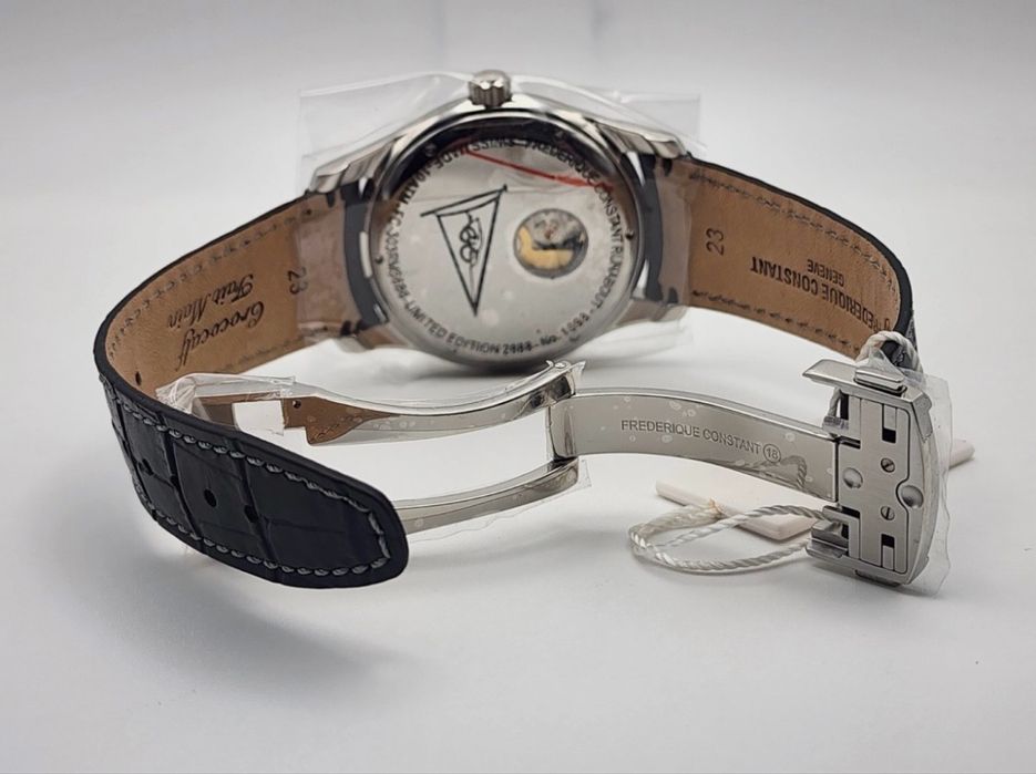 Швейцарские часы Frederique Constant Runabout, лимитка