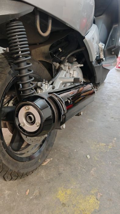 Yamaha x-max 250