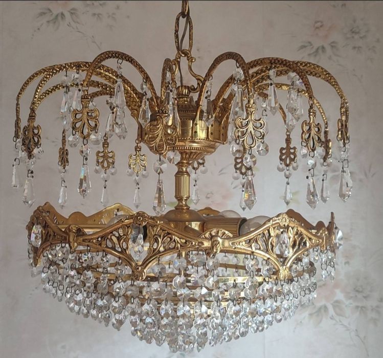 Кристален полилей