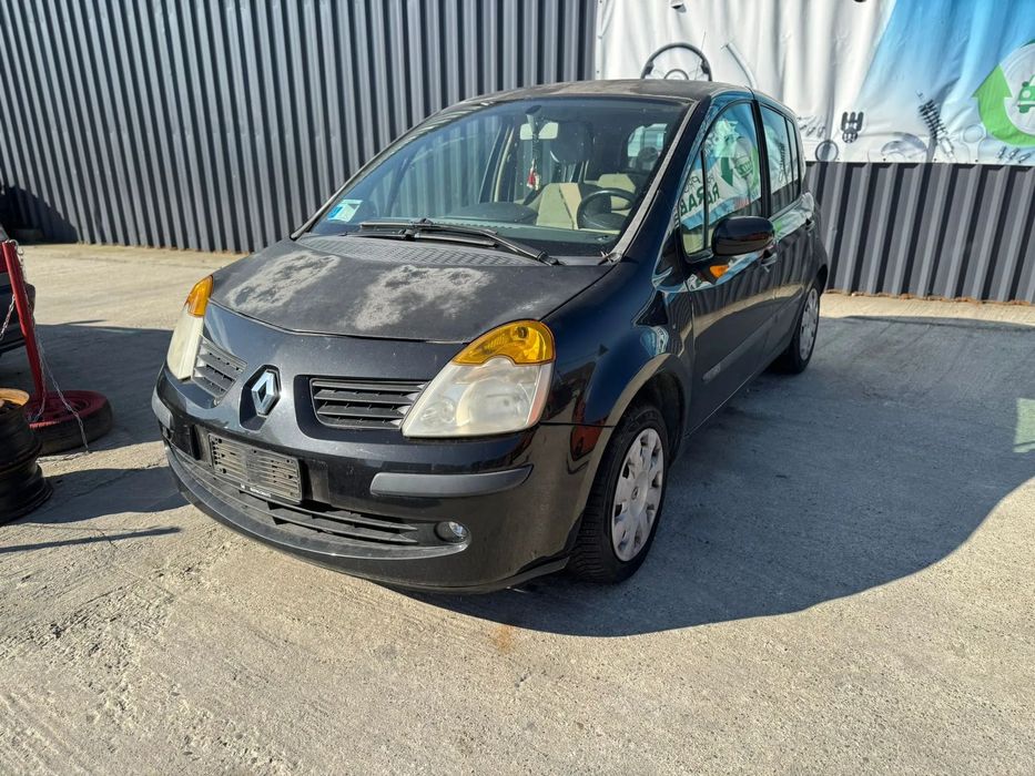 Dezmembrez Renault Modus 2005 HATCHBACK 1.5DCI, 185000 km,COD MOTOR :K9K-J7: