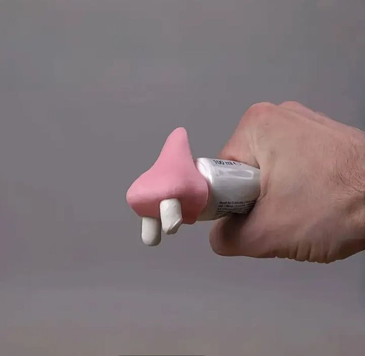 НОСЕН Prank Диспенсър