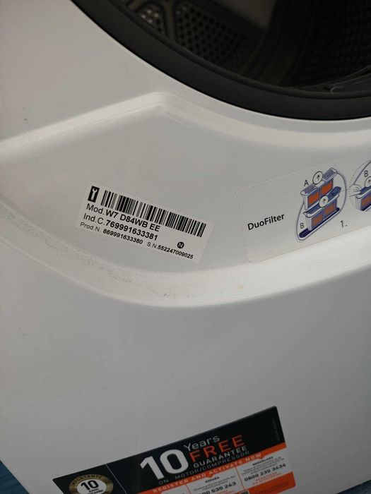 Uscator de rufe Whirlpool W7 D84WB EE, 8 kg, FreshCare, al 6-lea simt