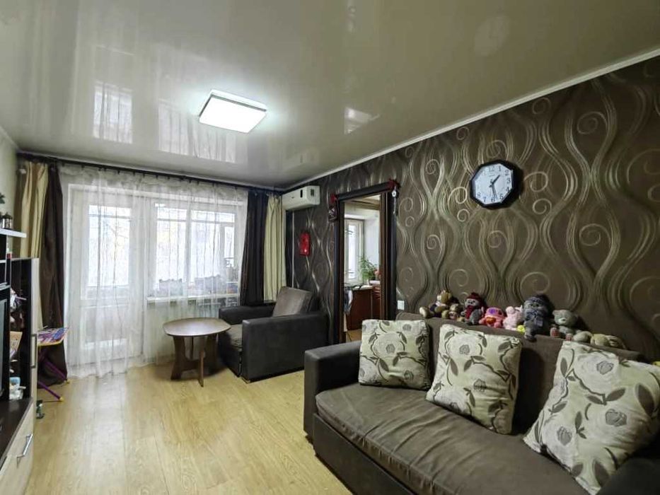 Уютная 2-комнатная с мебелью и техникой в городе по ул. Пичугина 251/1