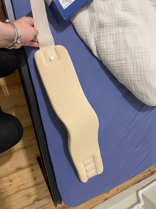 Бандаж для шейного отдела F-320 размер №10 "Крейт" бежевый