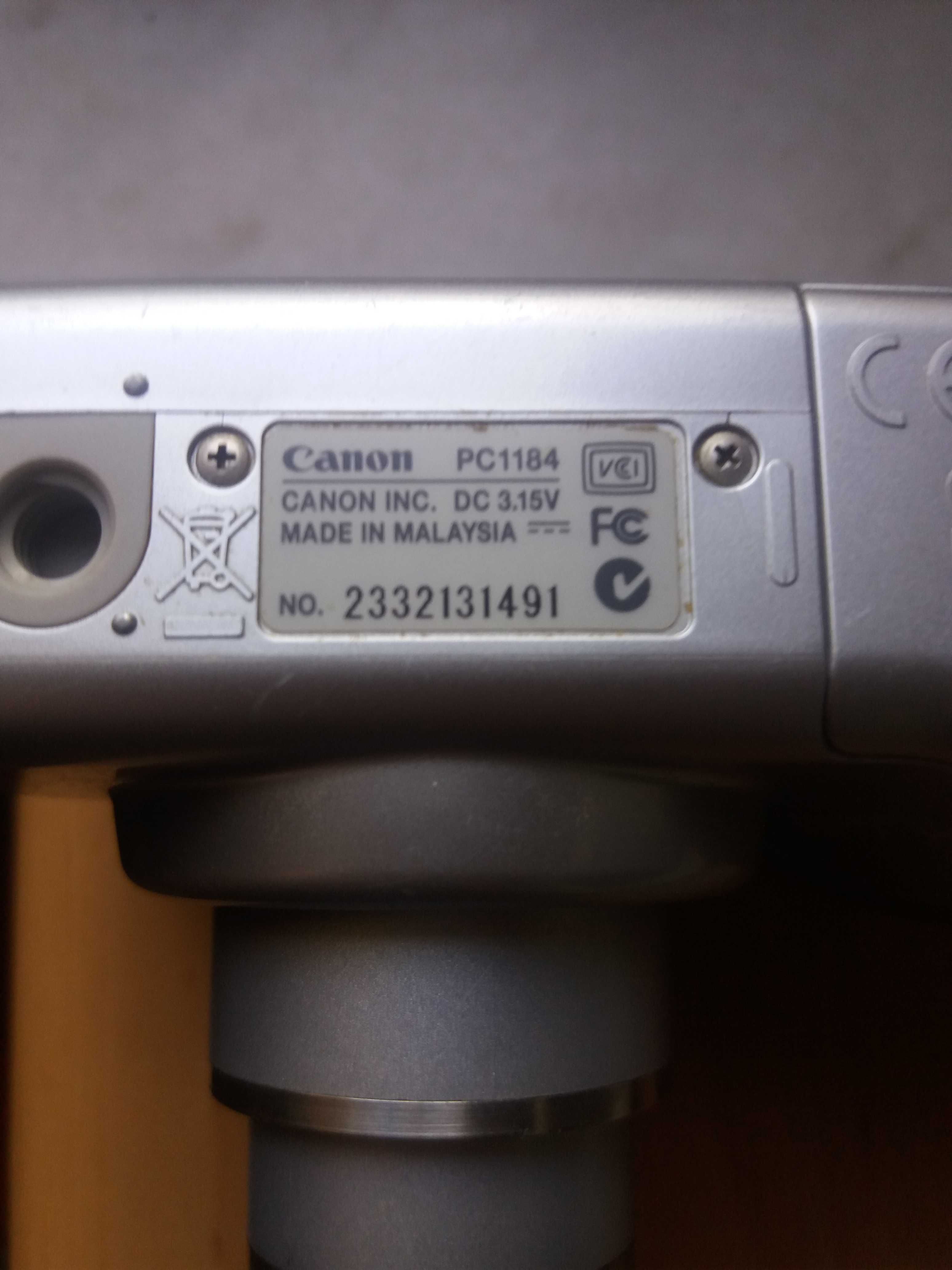 Aparat foto digital Canon PowerShot A530, 5MP , 4X Optical Zoom.
