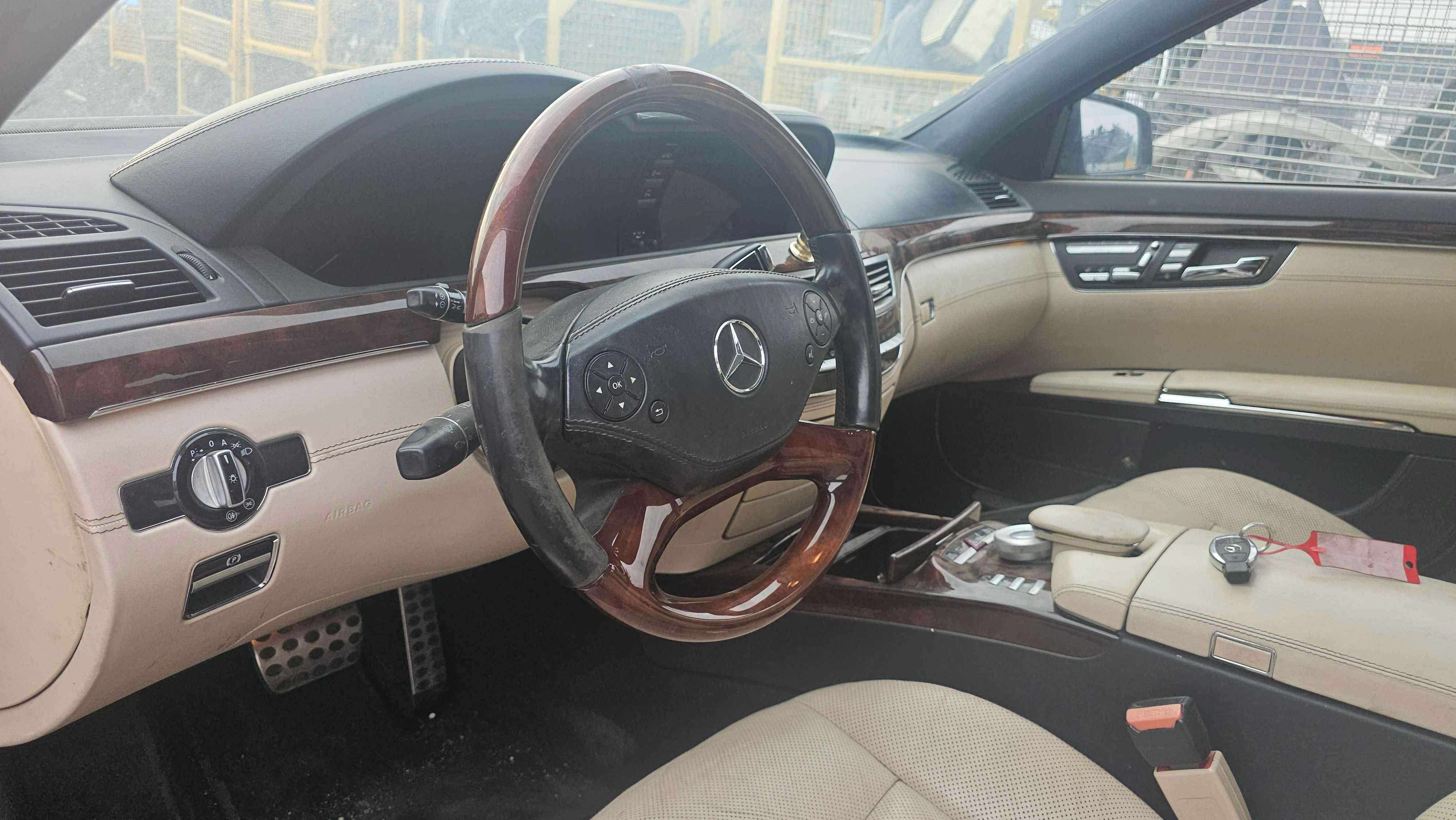 Far stanga dreapta Mercedes S class W221 Facelift S350 S500 S450 DRL