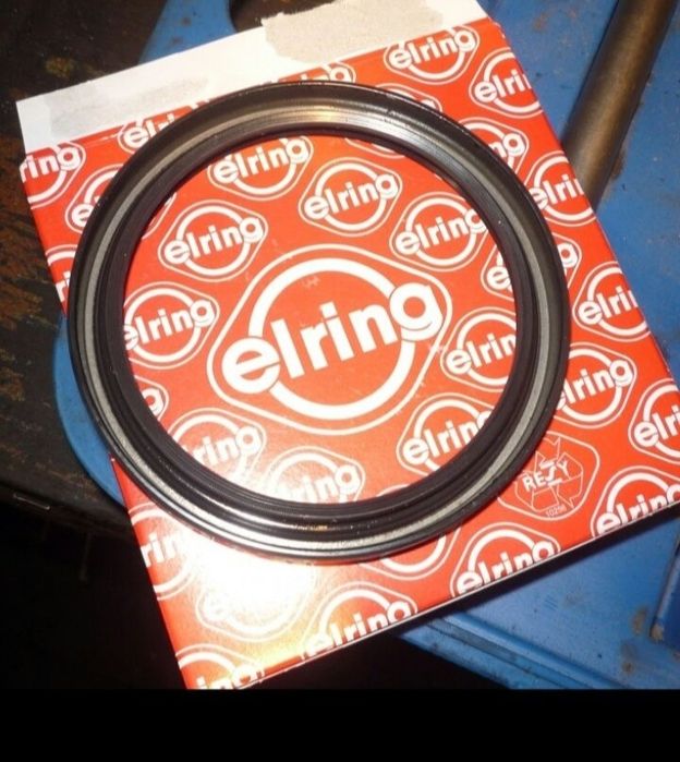 Сальник коленвала задний оригинал Ауди 100 А6 С4 4