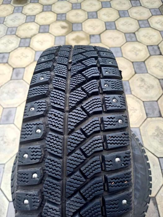 Резина на 175/65R15