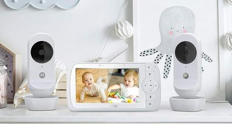 НОВ Видео бебефон с 2 камери Motorola VM35-2