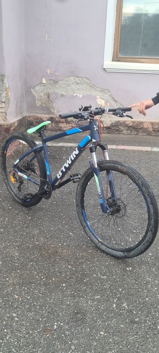 500 lei  bicicleta rockrider btwin 520