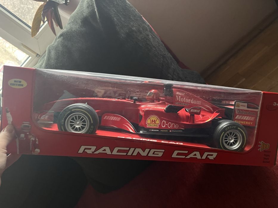 Хеликоптер, кола, влак