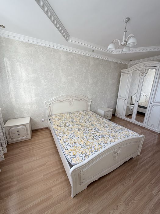 Продам кровать в хоршем состояний