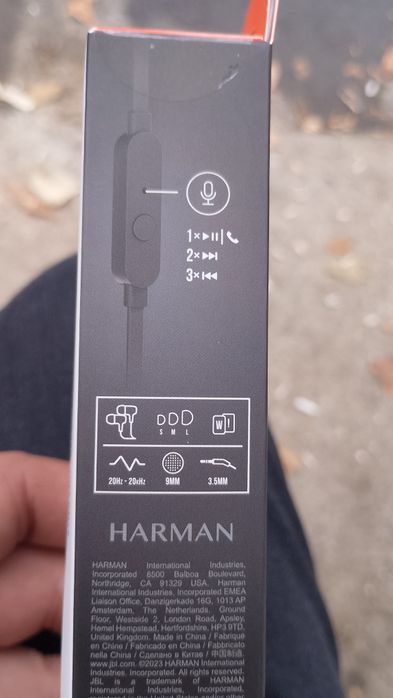 слушалки JBL TUNE110