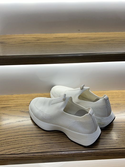 Женская 40 размер в отлчином состоянии