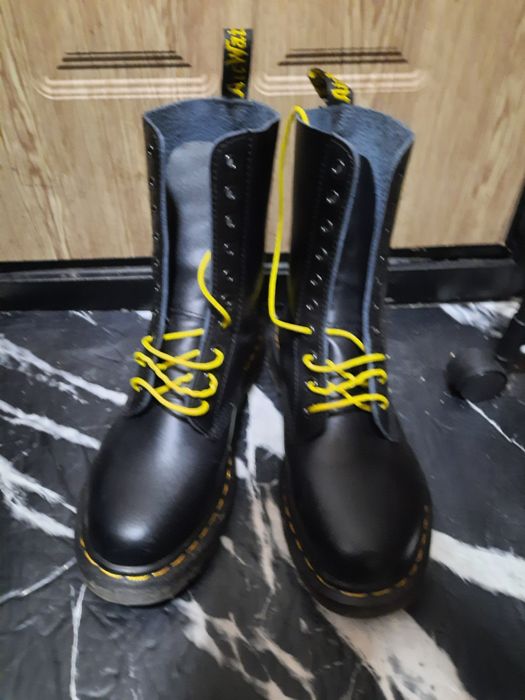 Dr martens 10 люверсов