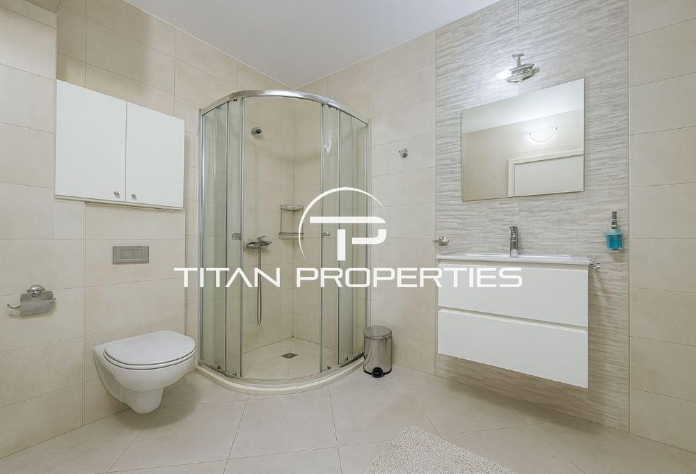 Дава се под наем Двустаен апартамент в Варна, Център - 95 кв.м за 750 € - Снимка #5