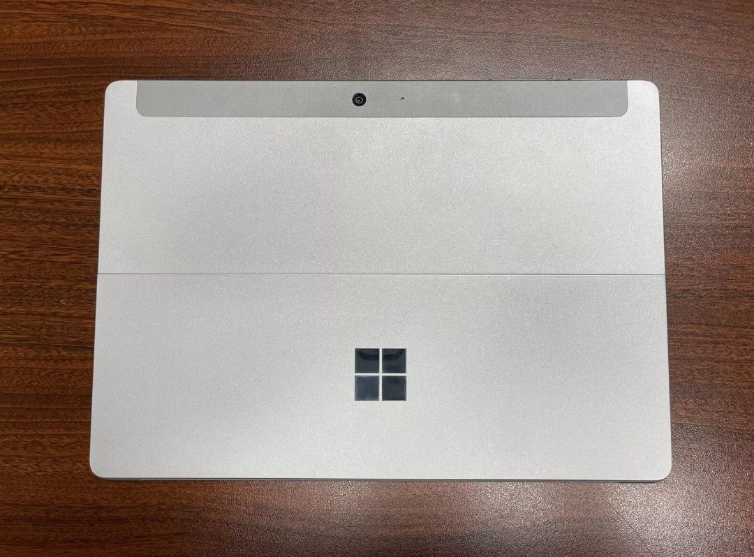 Surface GO планшет на Windows + type cover + Pentium 4gb 128gb ssd