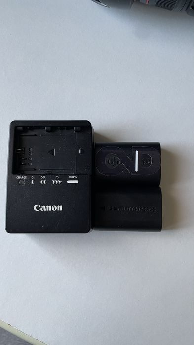 Aparat foto Canon 6D Mark I cu obiectiv 24-105 /f4