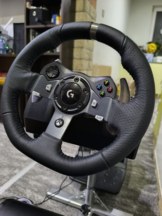 Седалка симулатор Playseat с волан Logitech G920 с шифър