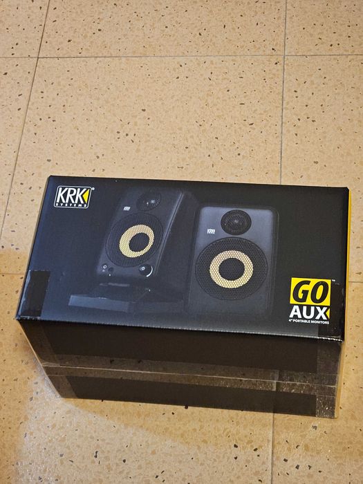 Преносими студийни монитори KRK GoAux 4