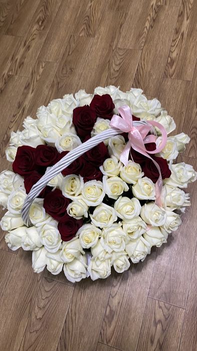 Большая корзина цветов