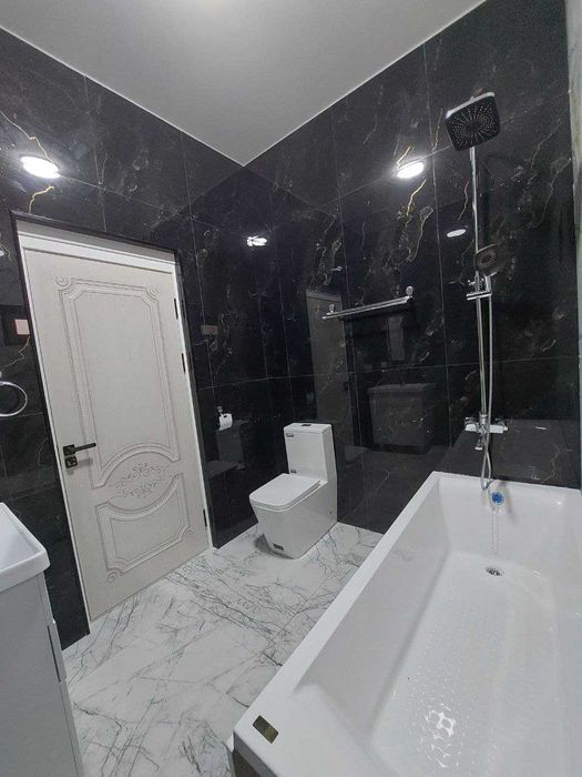 Хасанбой кирарикда 2,2 сотули коттедж сотилади !