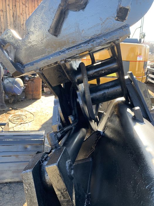 CupaTaluz 20 30 tone hidraulica cw 30verachtertexcavator