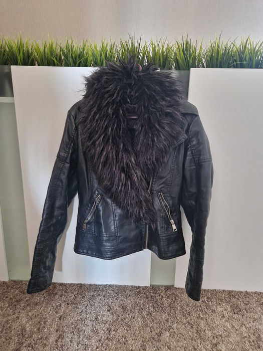 Черно кожено яке, размер S-M