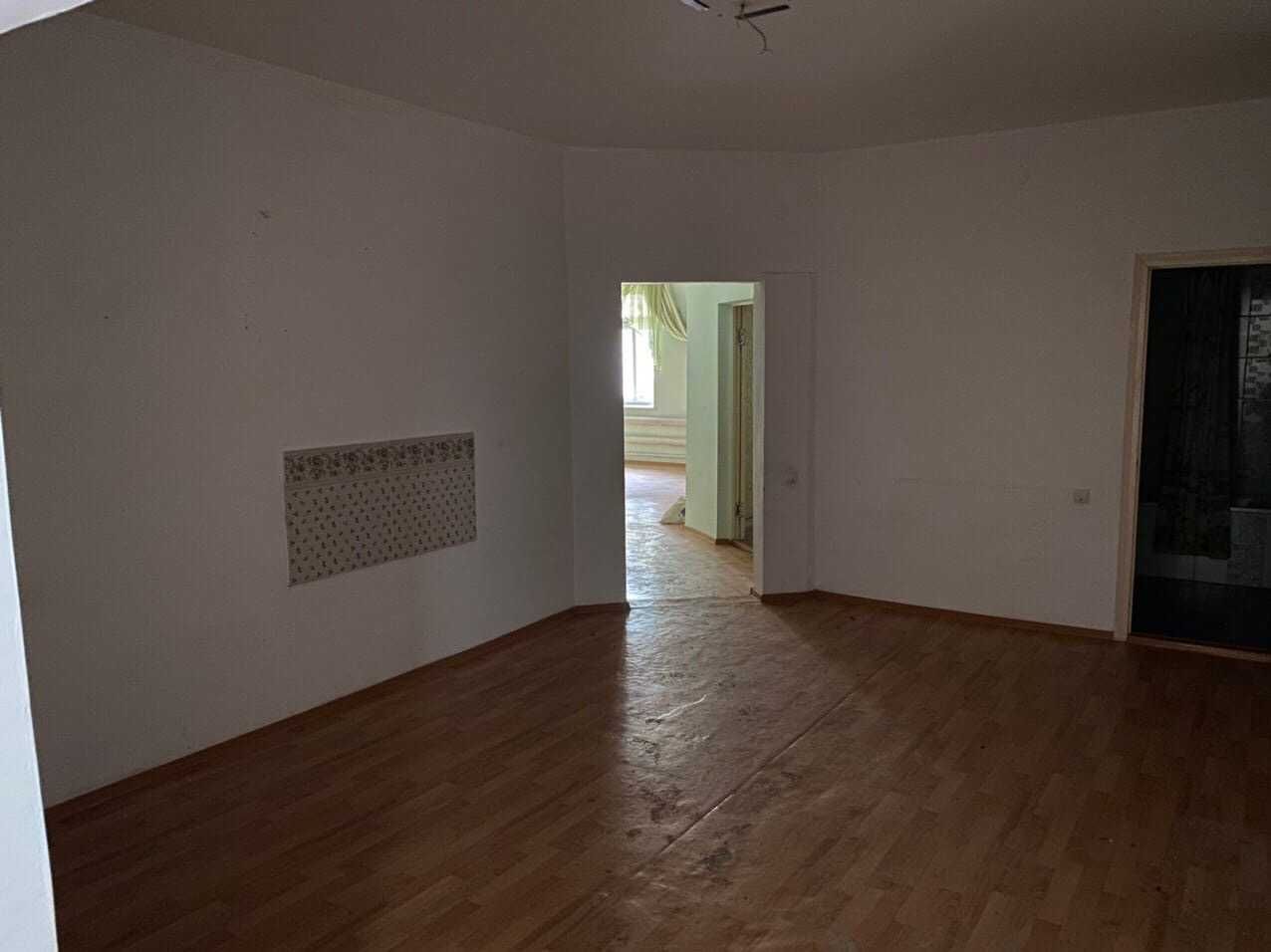 Продам дом в районе Акмешит