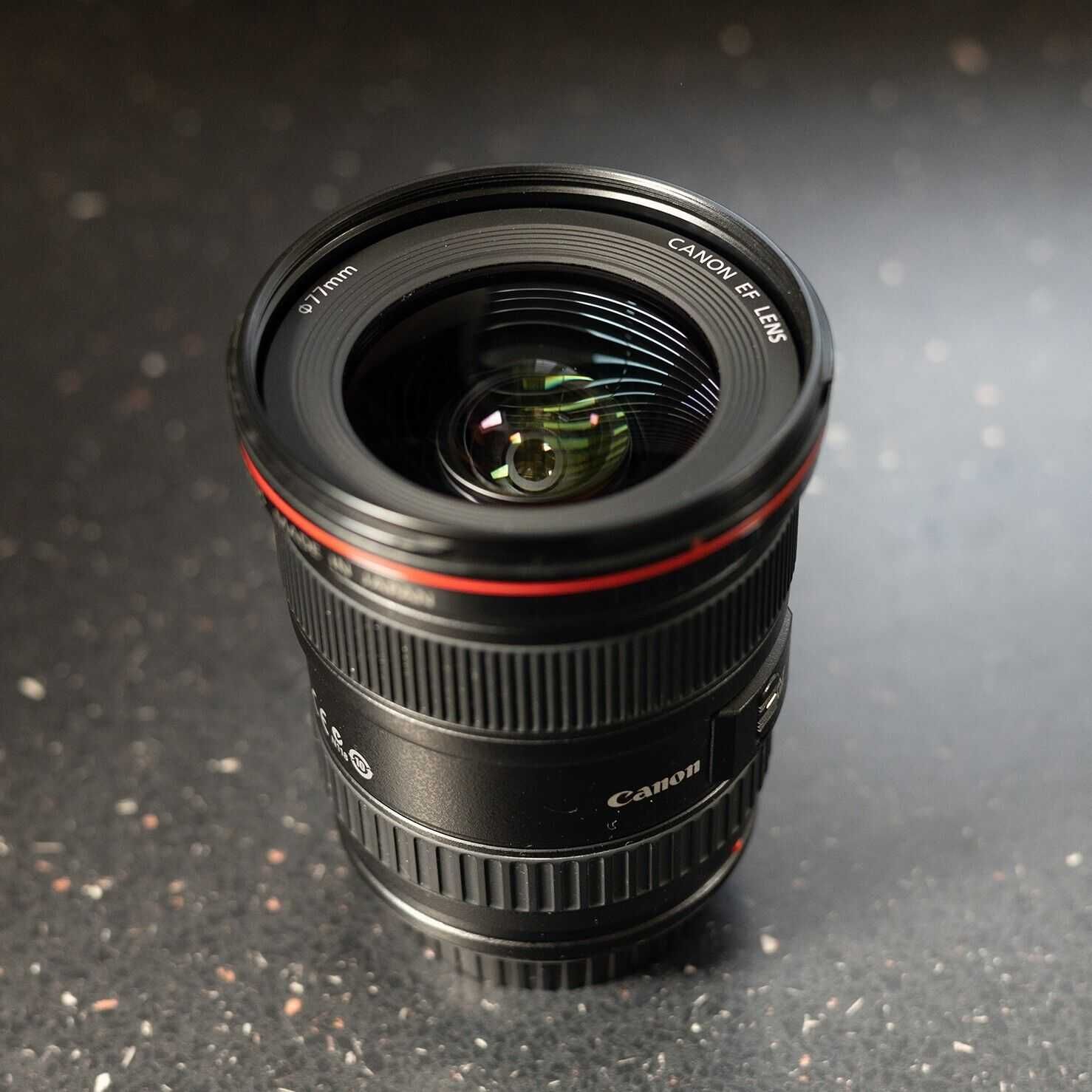 Обектив Canon EF 17-40mm f/4L USM Lens
