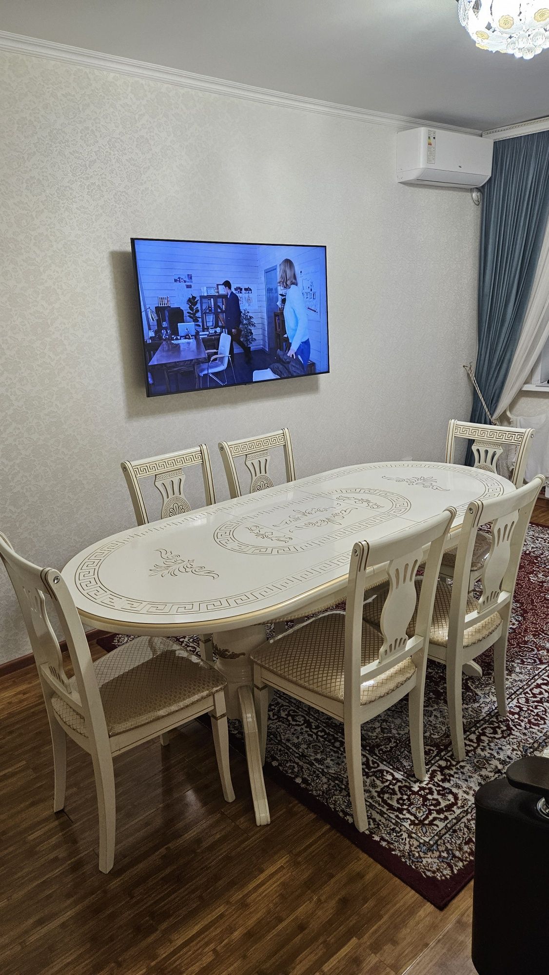 Торг! Продам раздвижной стол
