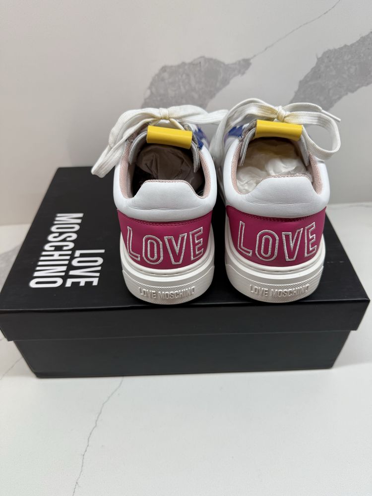 Дамски обувки Love Moschino