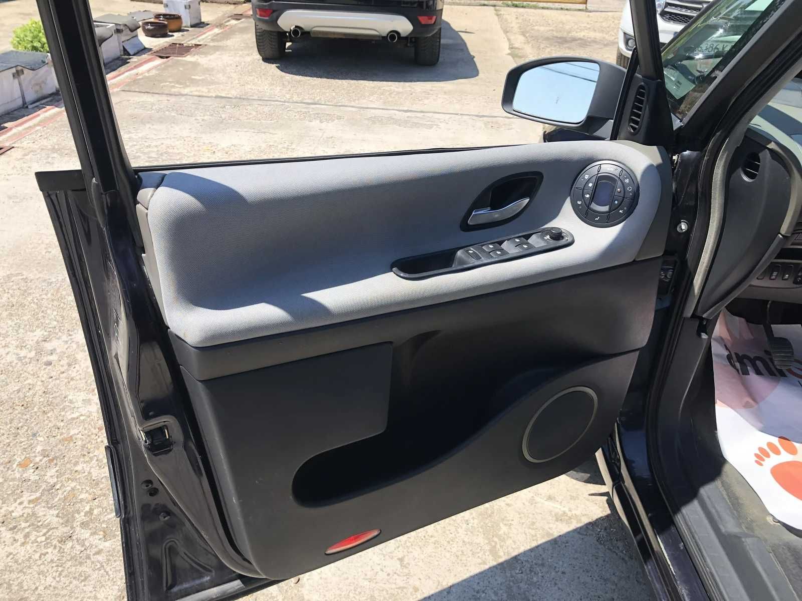 Renault Espace 2.2 dCi