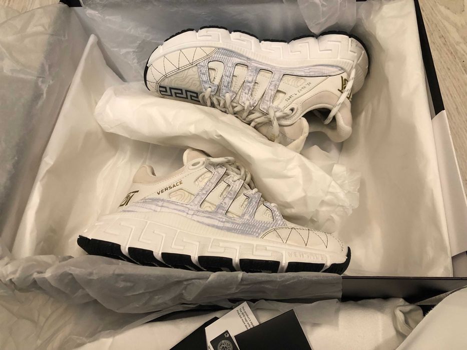 Versace sneakers 36, originali, full box,retail 720 euro
