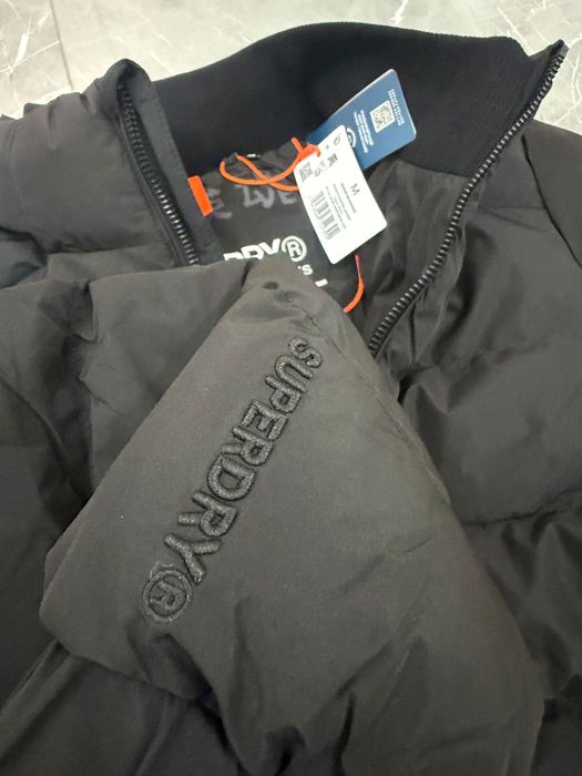 Geaca SuperDry Originala M / L ( geaca iarna , nike , firma , adidas )