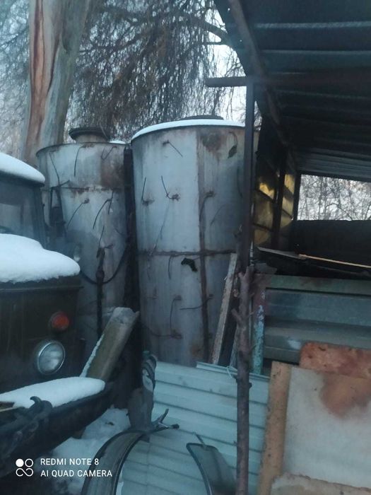 Емкость для воды из нержавеющей стали