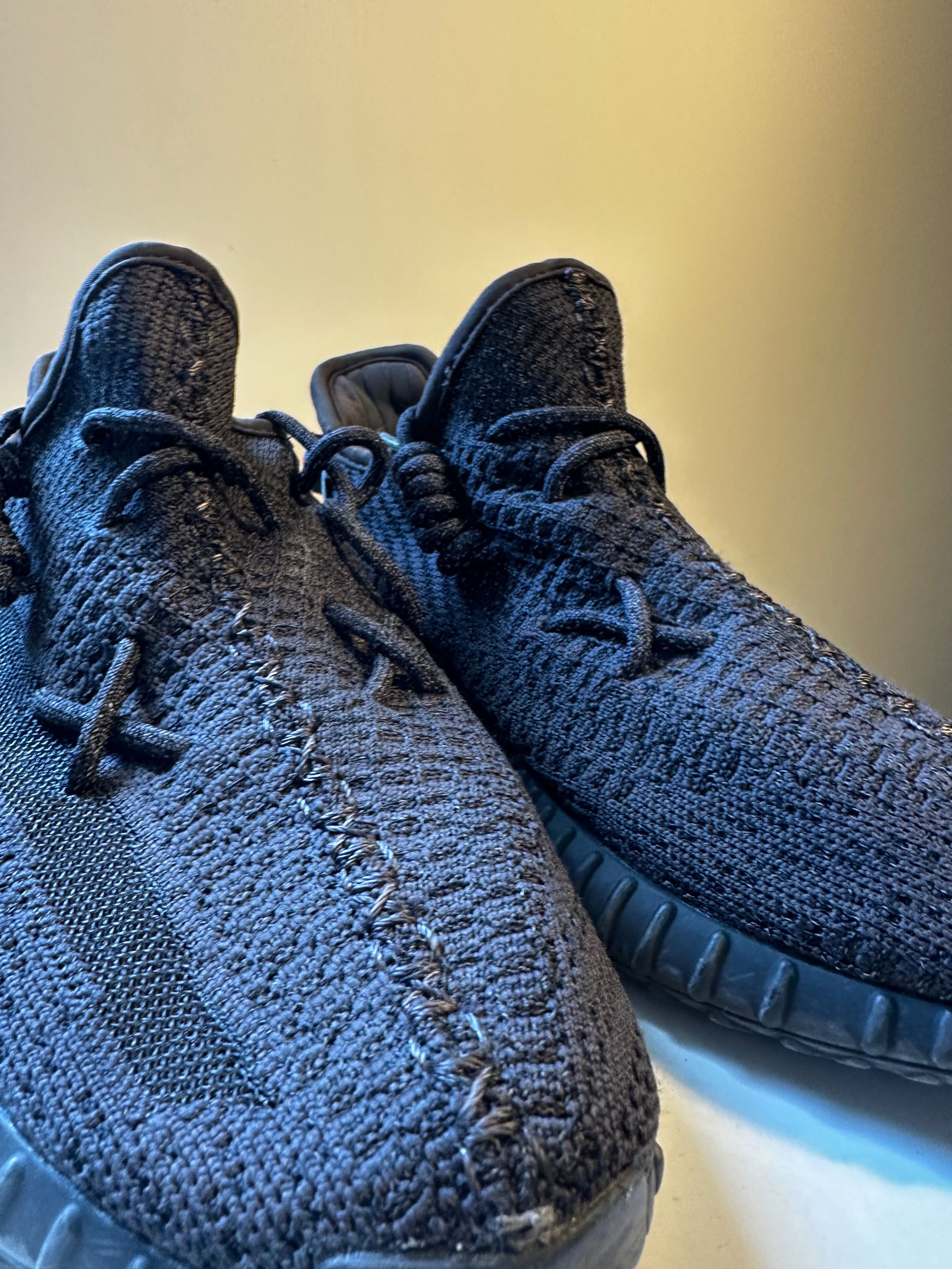 Adidas Yeezy Boost 350 v2