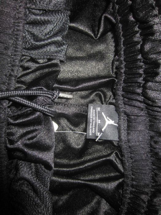 Sort  JORDAN,masura M, stare f.buna - ca nou