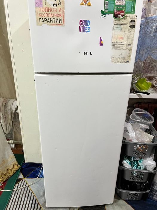 Холодильник продается