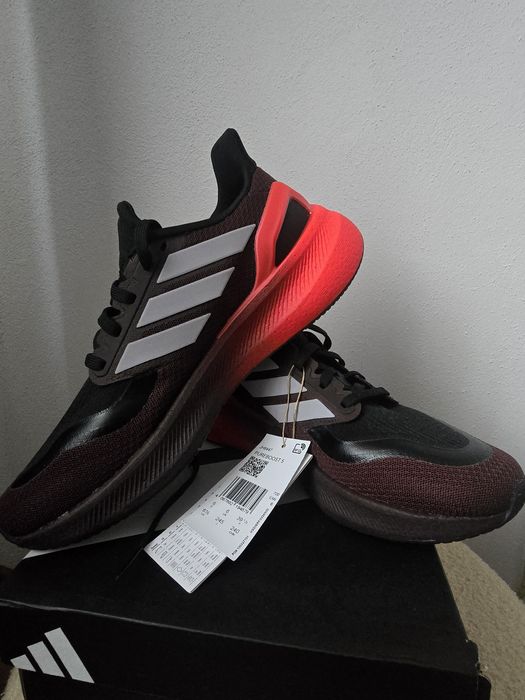 Adidasi adidas pureboost 5